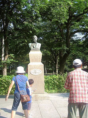 北海道大学|クラーク像|写真
