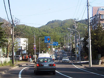 札幌|藻岩山麓通(円山西町)