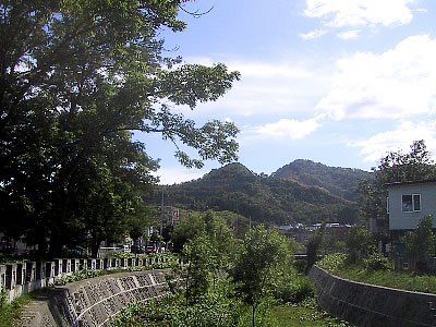 札幌|川沿